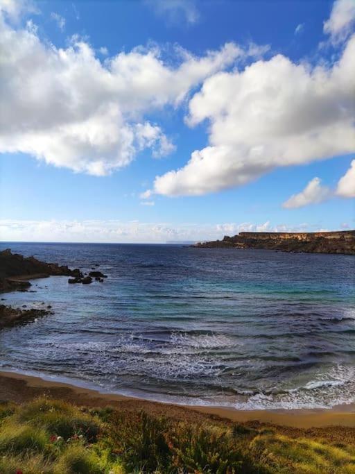 Luxury En-Suite Double. Beach-House With Sea Views Mellieħa Kültér fotó